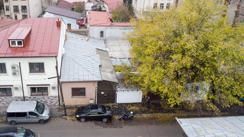 Unirii, Decebal, Burebista, Piata Alba Iulia, casa singur curte